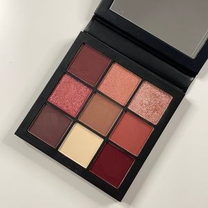 Huda Beauty Mauve Obsessions